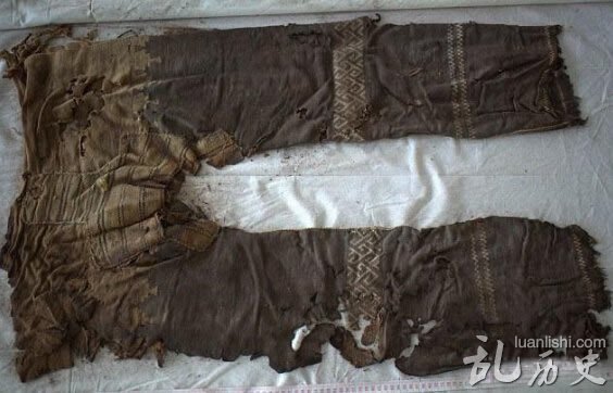 中国最早裤子惊现吐鲁番洋海古墓 裤子年代可追溯3300年前