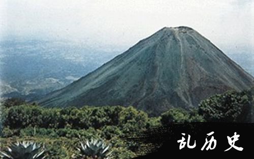 伊萨尔科火山