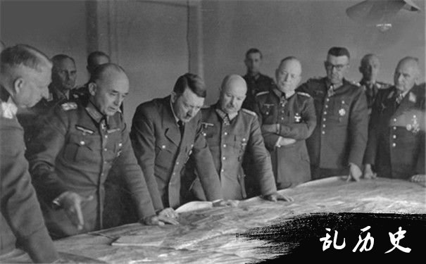 二战中德军高级军官会议图片