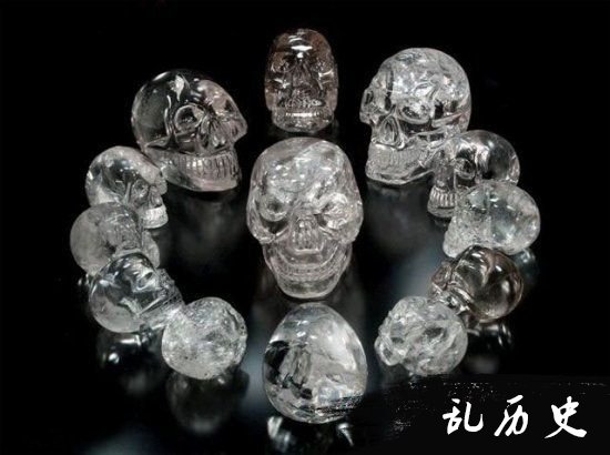 传说中玛雅文明中的13个水晶头骨