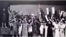 1937年蓬莱大戏院正式公演《保卫卢沟桥》