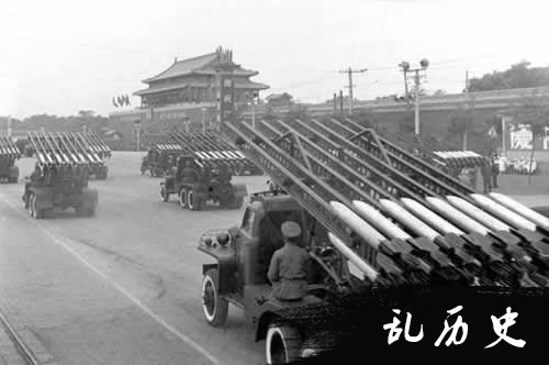 共和国第6次阅兵（TodayOnHistory.com）