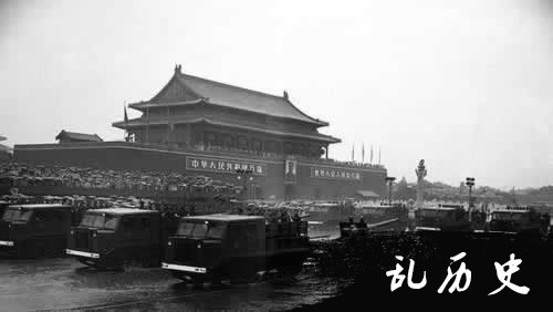 共和国第8次阅兵（TodayOnHistory.com）