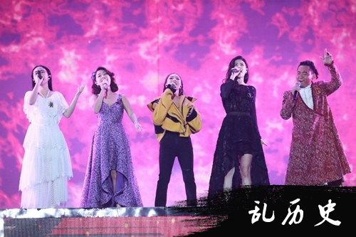 《中国新歌声2》圆满收官 26亿网播量领跑暑期档