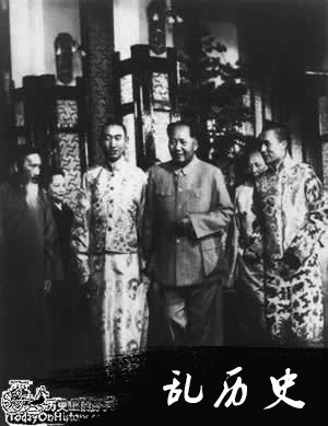 十四世达赖喇嘛坐床（todayonhistory.com）