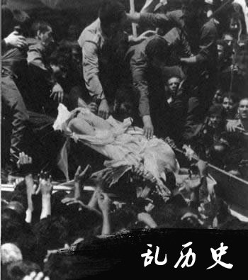 伊朗宗教领袖霍梅尼病逝(todayonhistory.com)